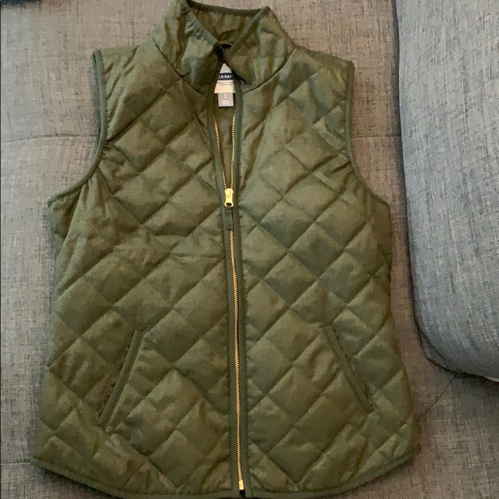 Old Navy olive green vest